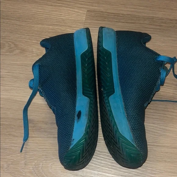 NOBULL Black and Blue Athletic Shoes with Streamlined Design 8 Womens - Picture 5 of 9